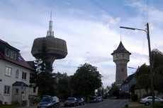 Neuer und Alter Hatzfelder Wasserturm, Wuppertal.JPG